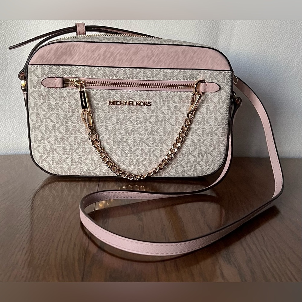 MICHAEL Michael Kors Jet Set Large Logo Crossbody Bag‎